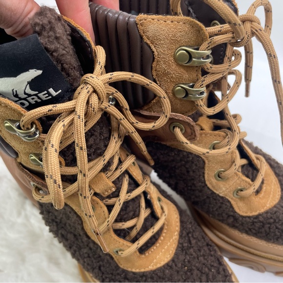 Sorel boots Size 6 - Picture 12 of 12